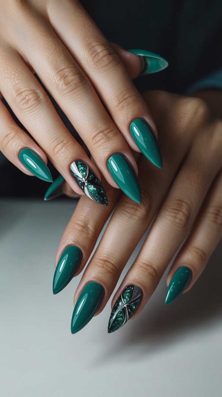 Dare to Shine? These 15 Emerald Green Nails Are Pure Magic